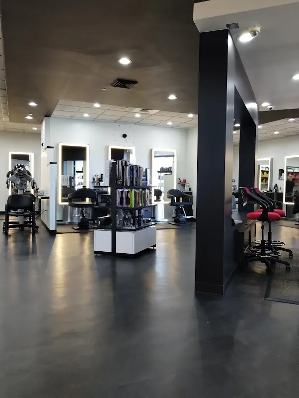 On Stage Hair Design — Beauty salon in Beaumont